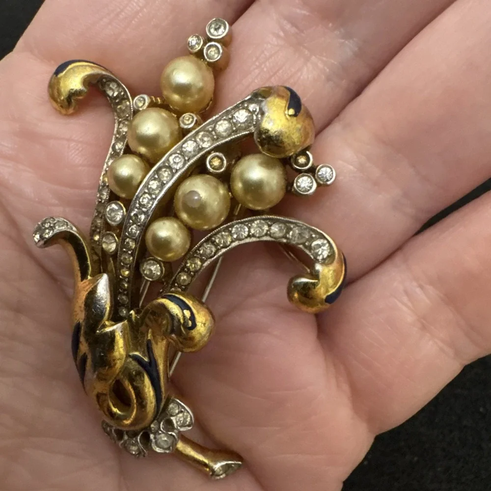 Trifari A Philippe Empress Eugenie Gold Pave & Pearls Floral Spray Pin Fur Clip